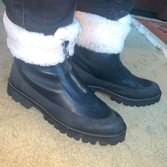 J.Crew Black Gwen Lug Sole Faux
Fur Front- Zip Boots size 9 - Picture 2 of 8